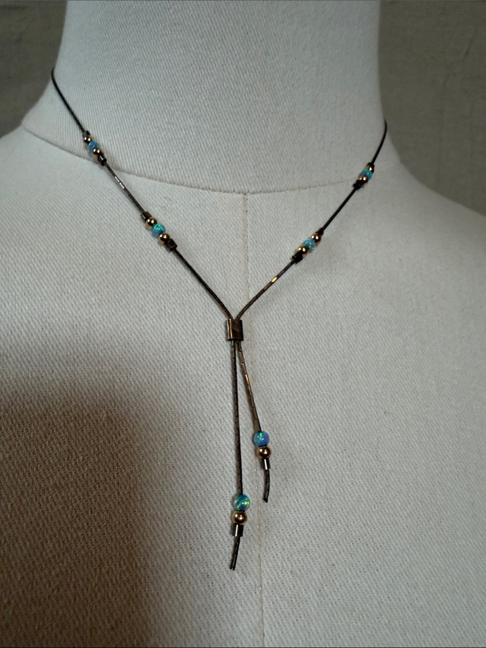 Vintage sterling, silver and opal Lariat Necklace - Vintage